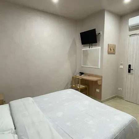 Spqr Bed & Breakfast Rome